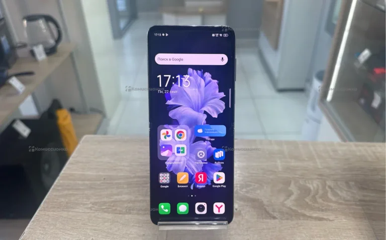 Tecno Phantom V Flip 8/256 ГБ