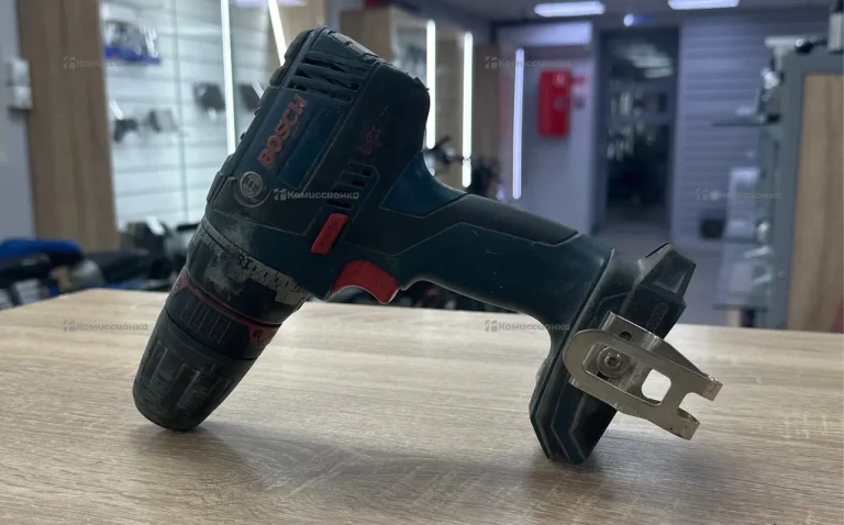 Аккумуляторная дрель-шуруповерт BOSCH GSR 18V-150