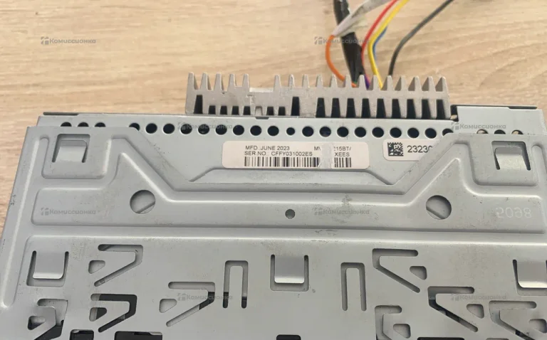 Автомагнитола  Pioneer MVH-S215BT