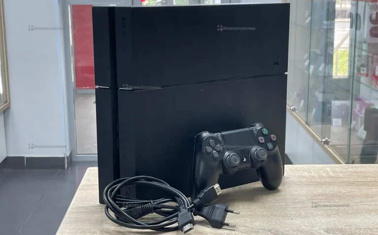 Приставка PS4. ps4 fat 500gb.