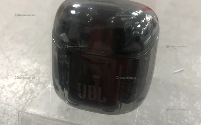 Наушники  JBL