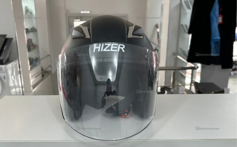 Мотошлем hizer