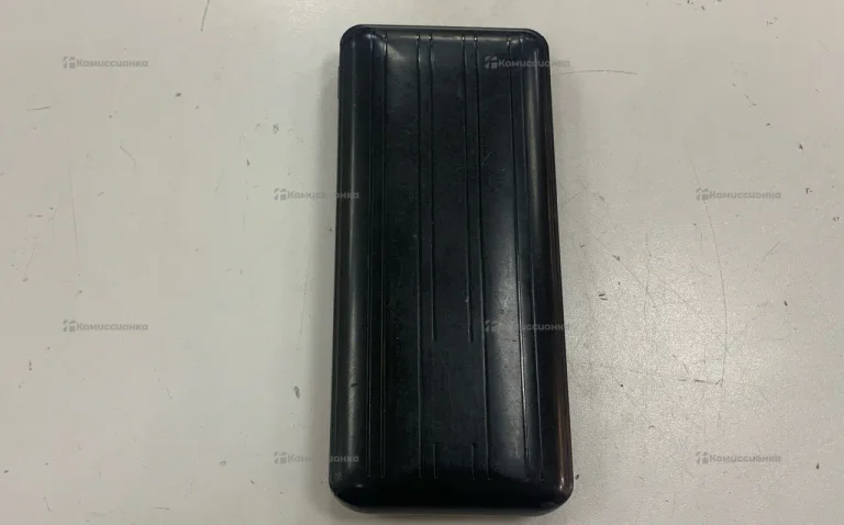 Power Bank  черный с дисплеем