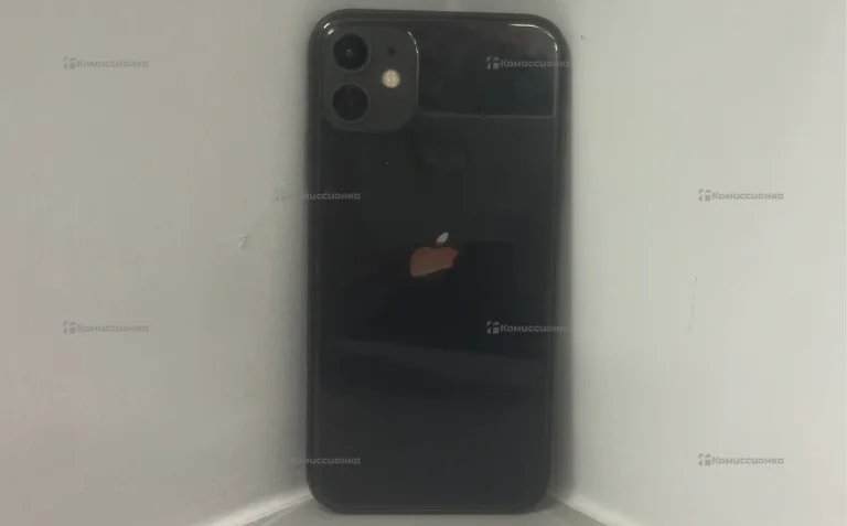 Apple iPhone 11 4/64 ГБ
