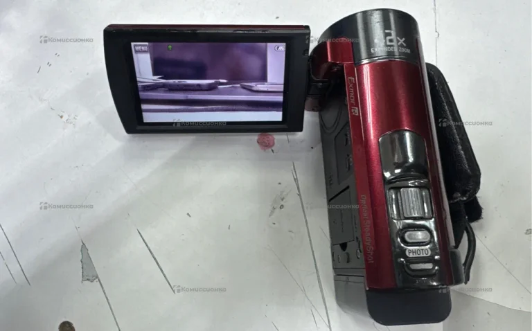 Видеокамера  Sony HDR-CX130E