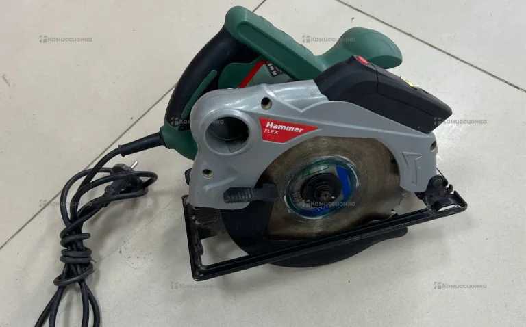 Циркулярная пила Hammer FLEX CRP1500D
