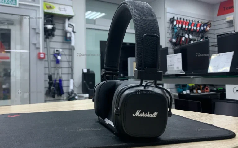 Наушники Marshall Major IV