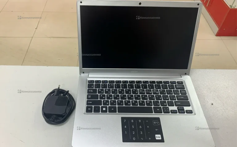 Ноутбук  Dexp Aquilon