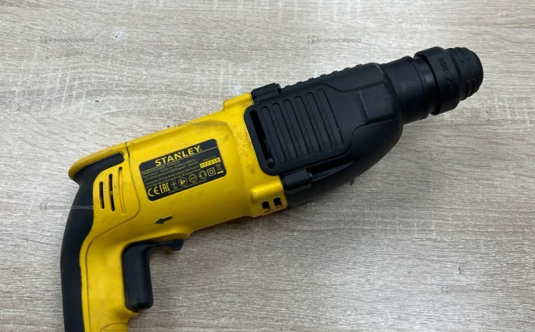 Перфоратор STANLEY SHR263