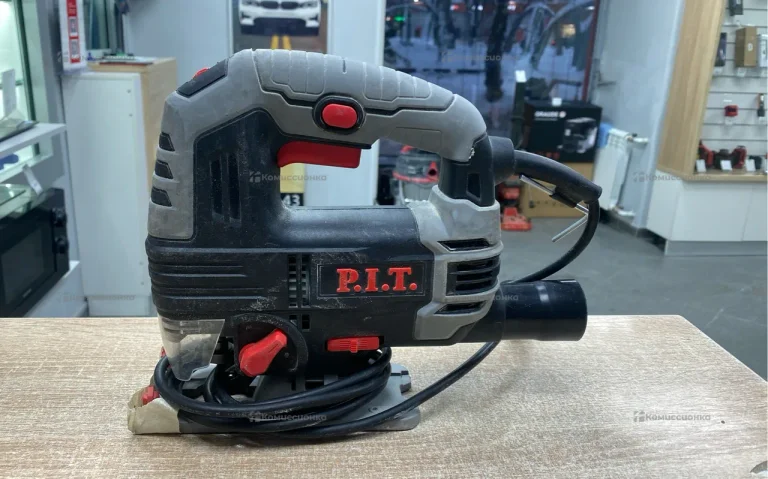 электролобзик pit pst70-c1