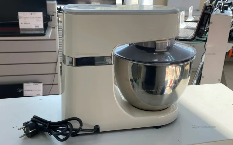 Миксер Redmond RFM-5301