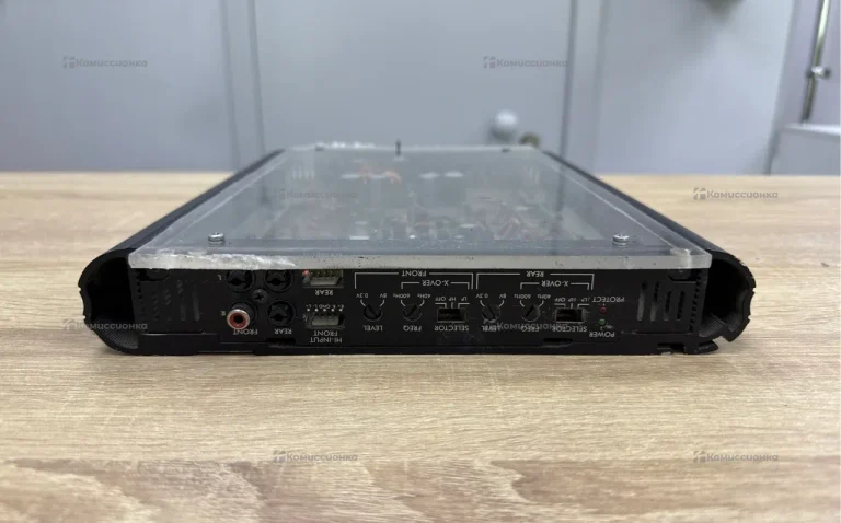 Усилитель  Fusion FBS-604