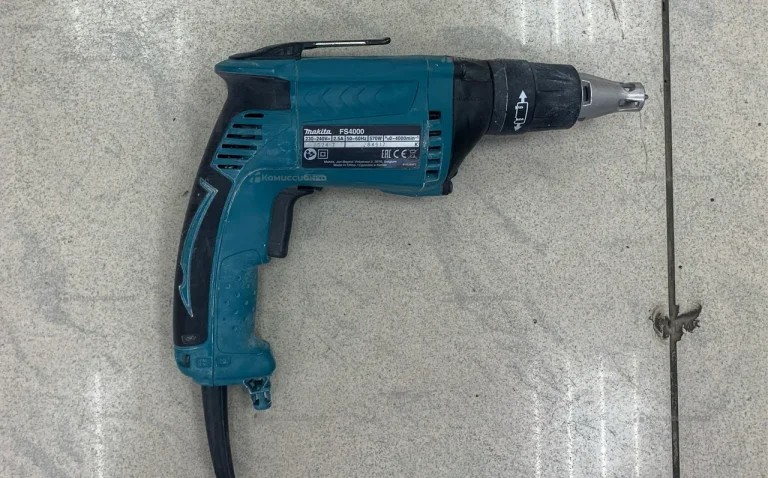 Шуруповерт makita FS4000