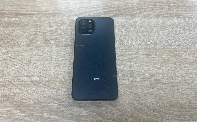 Huawei nova Y61 4/128 ГБ