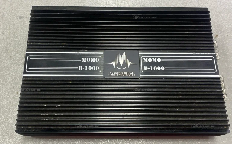 Усилитель  Momo D-1000