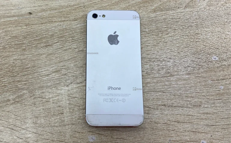 Apple iPhone 5 1/32 ГБ