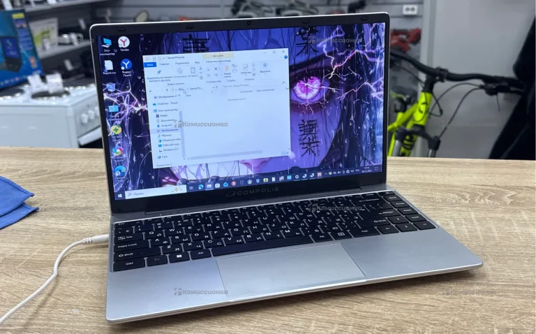 Ноутбук  compolis