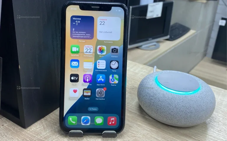 Apple iPhone XR 3/64 ГБ