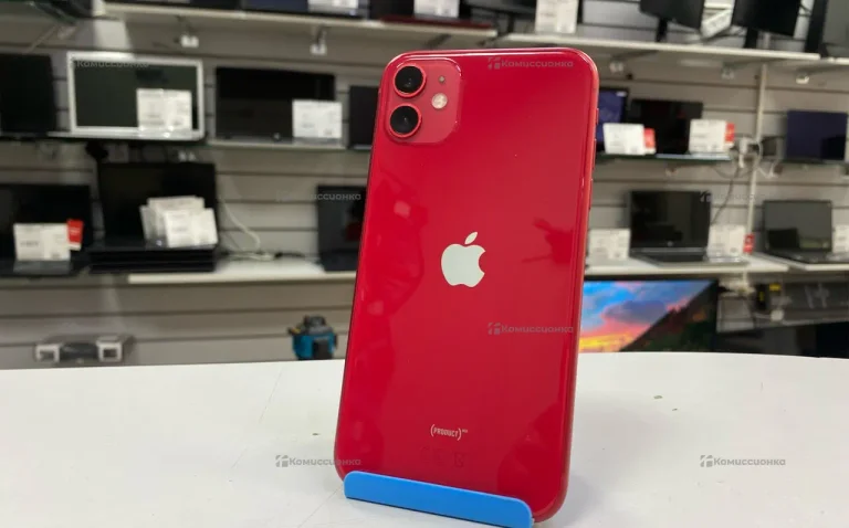 Телефон Apple iPhone 11 4/64 ГБ
