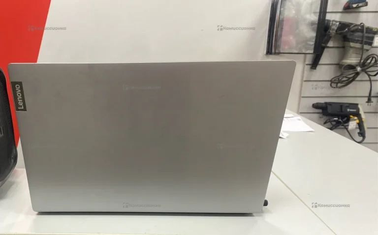 Ноутбук Lenovo 81N3