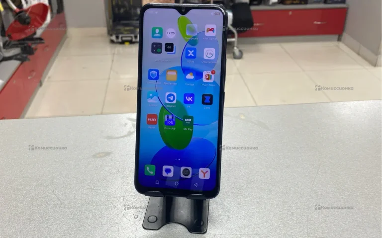 Infinix Smart 6 Plus (India) 3/64 ГБ