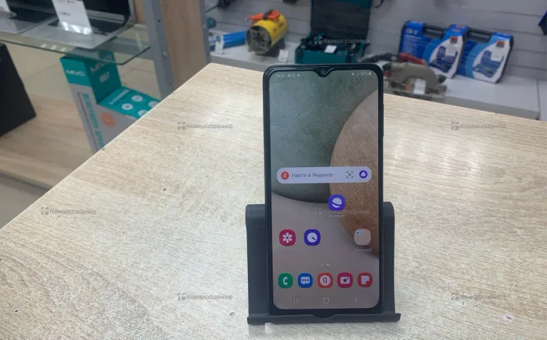 Samsung Galaxy A12 3/32 ГБ