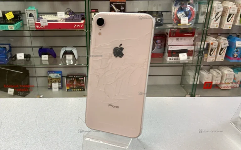 Apple iPhone XR 3/128 ГБ