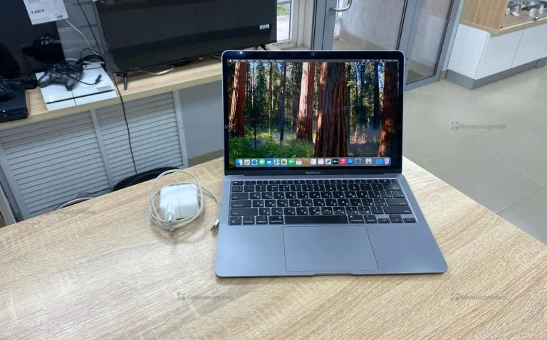 Ноутбук MacBook Air M1 2020