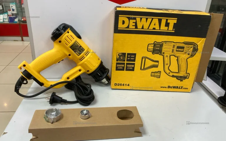 Профессиональный строительный фен dewalt D26414