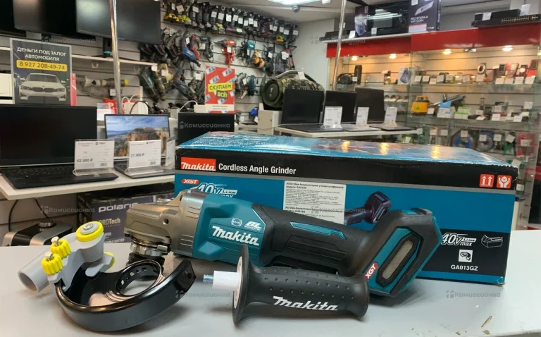 Аккумуляторная УШМ Makita GA013GZ