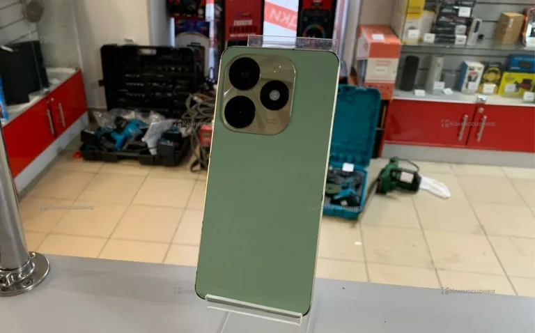 Tecno Spark 20C 4/128 ГБ