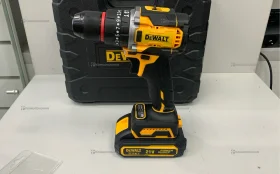 Шуруповерт бесщеточный Dewalt 21V
