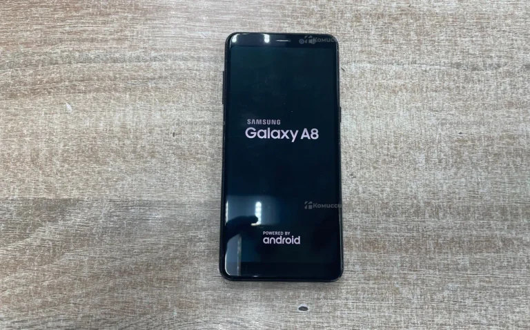 Samsung Galaxy A8 (2016) 3/32 ГБ
