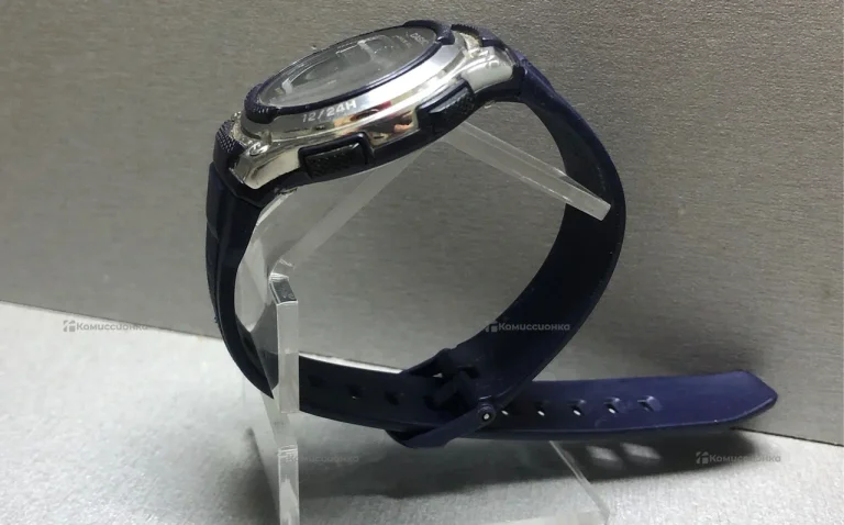 Часы  Casio W-212H