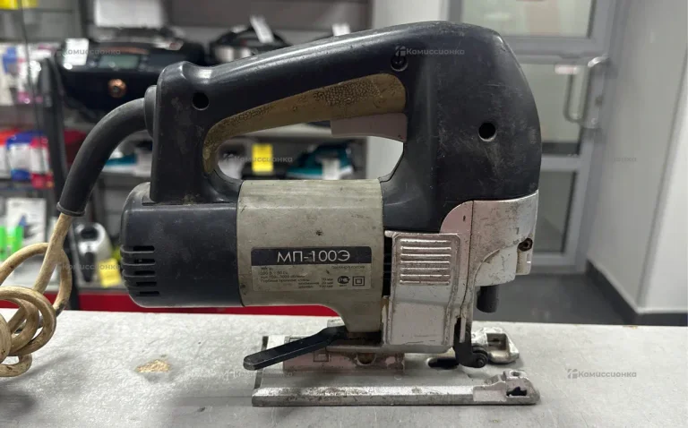 Электролобзик Интерскол МП-100Э