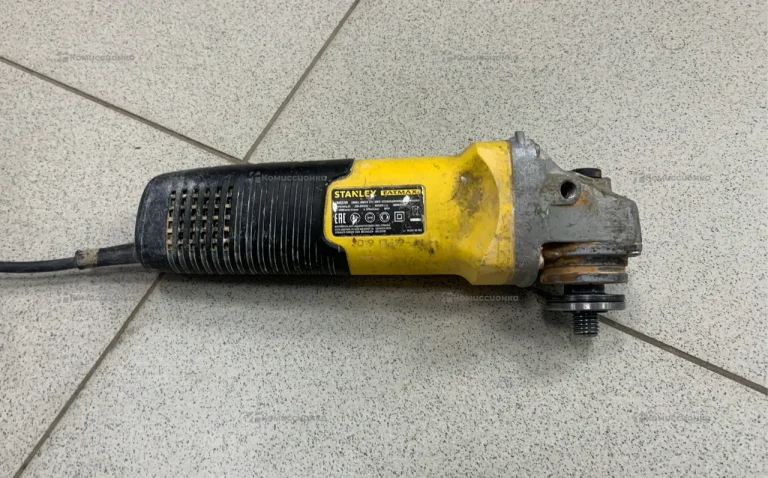 УШМ Stanley FMEG725