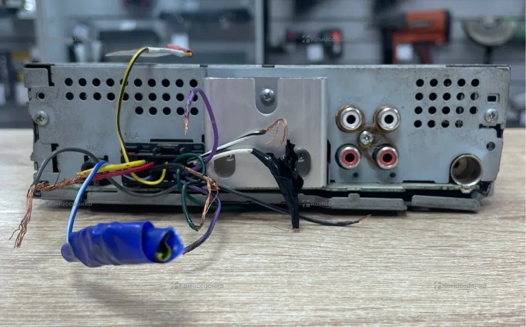 Автомагнитола  Pioneer MVH S100ui