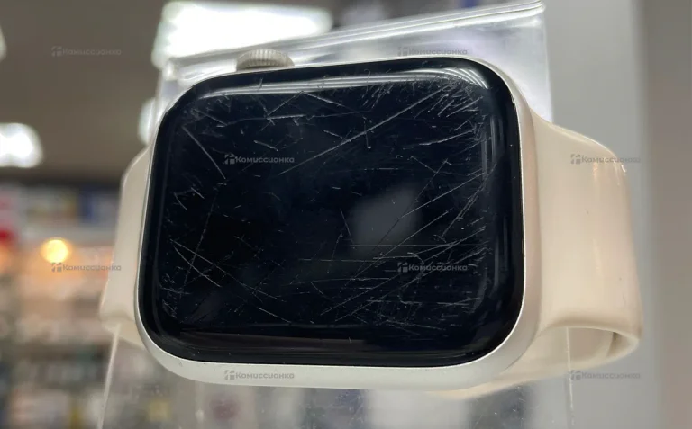 Часы  Apple Watch Series 7 45mm