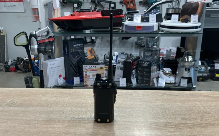 Рация  baofeng uv-82