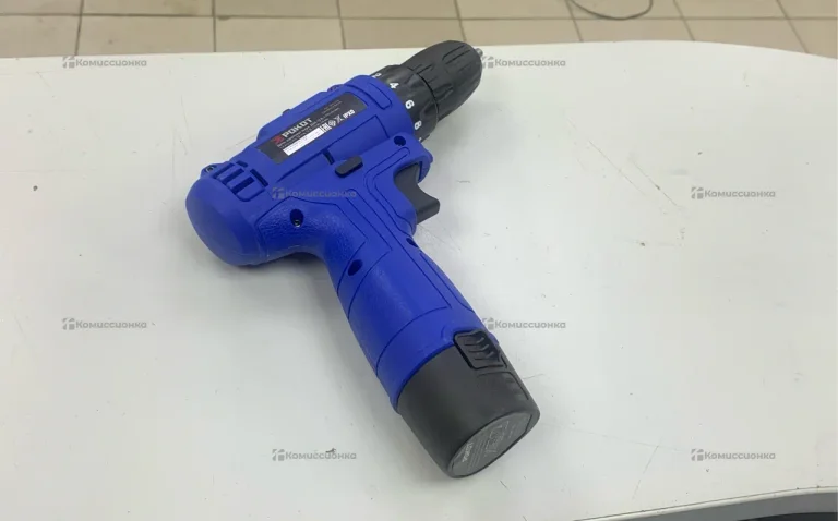 Шуруповерт Rokot