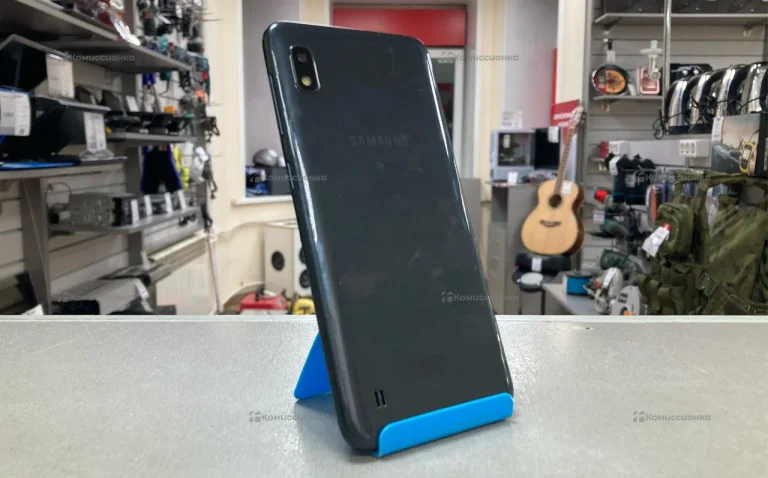 Samsung Galaxy A10 2/32 ГБ