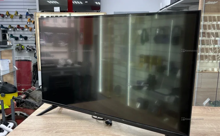Телевизор SmartTV 35 QN900