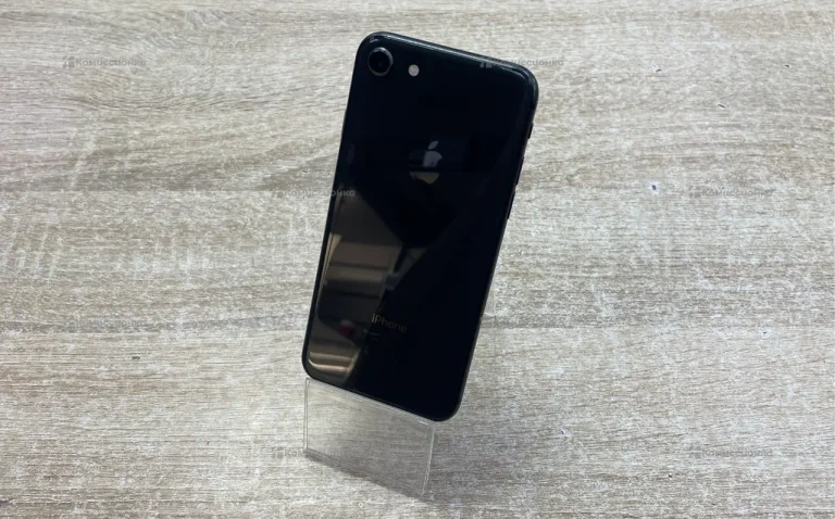 Apple iPhone 8 2/64 ГБ