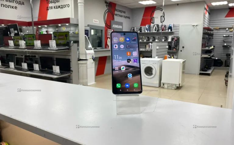 Tecno Spark 30 8/256 ГБ