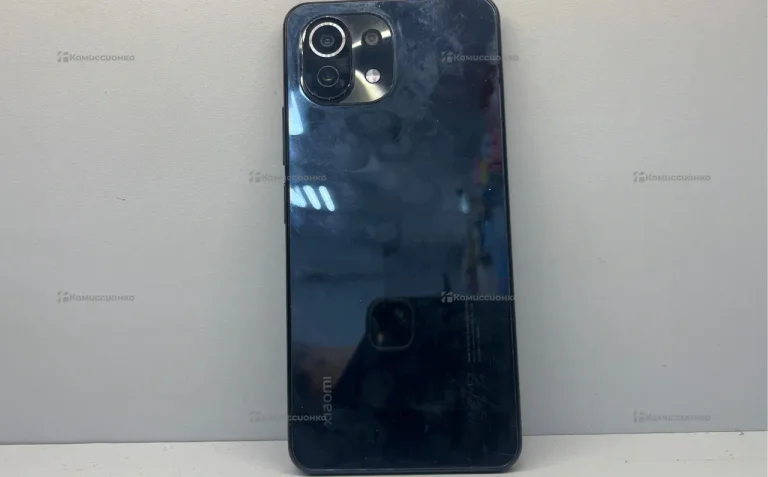 Xiaomi Mi 11 8/128 ГБ