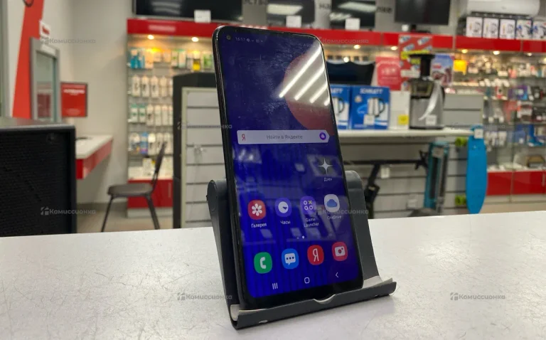 Samsung Galaxy M11 3/32 ГБ