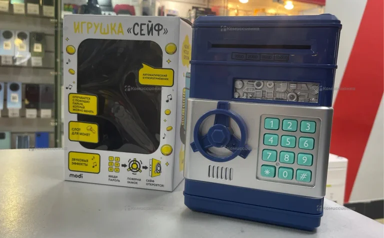 Детская игрушка сейф