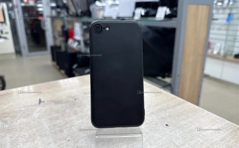 Apple iPhone 7 2/128 ГБ