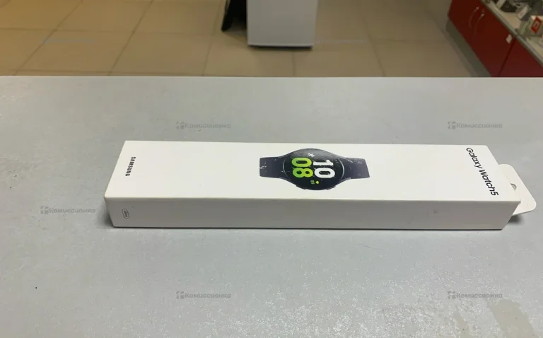 Часы  Samsung Galaxy Watch 5