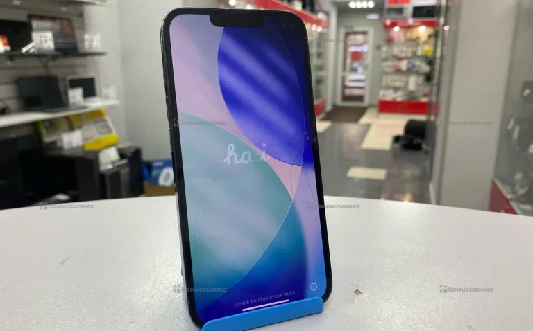 Телефон Apple iPhone 13 Pro 8/256 ГБ